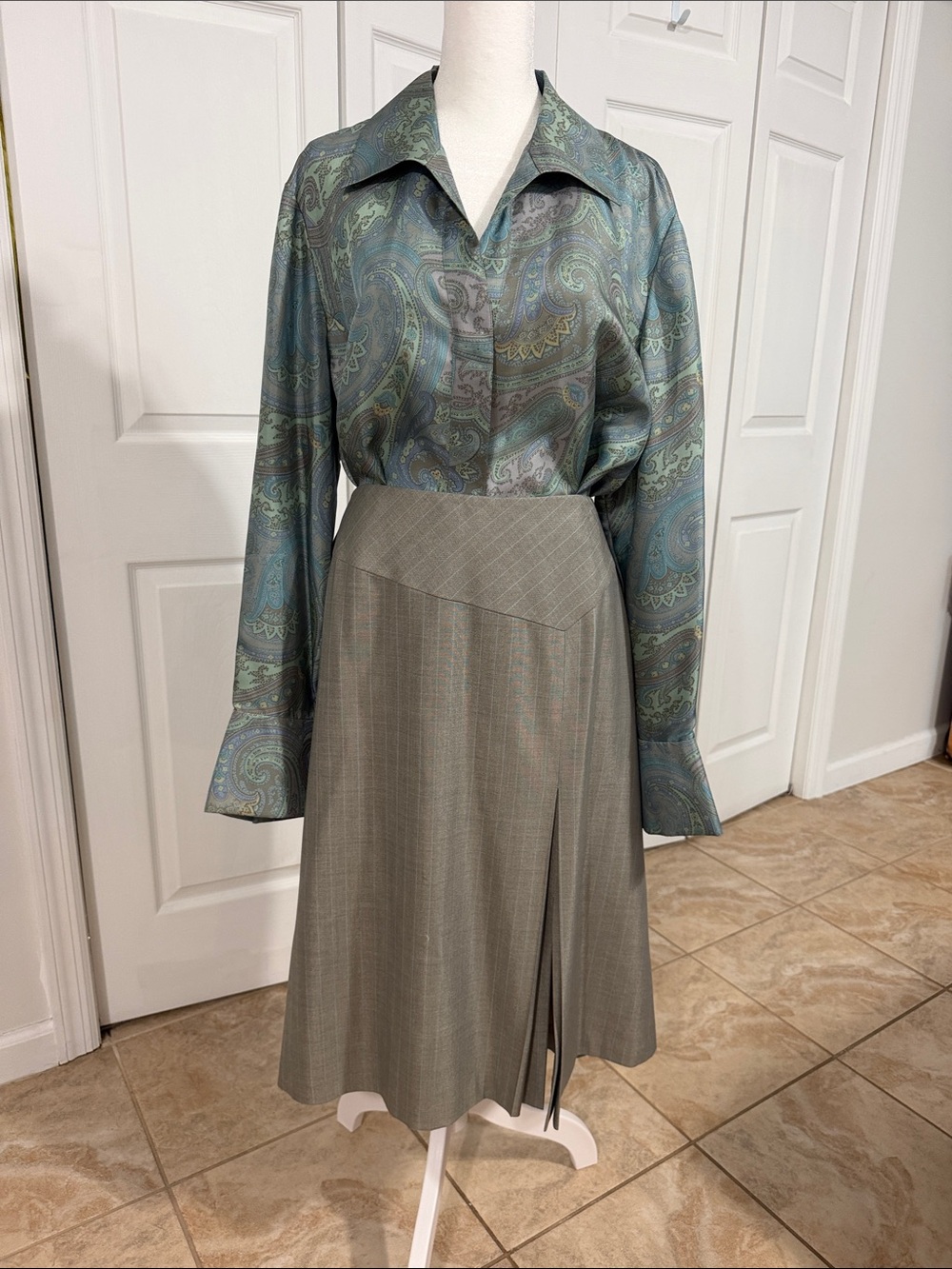 Lafayette 148 New York Paisley Blouse and skirt in Sage and Light Blue